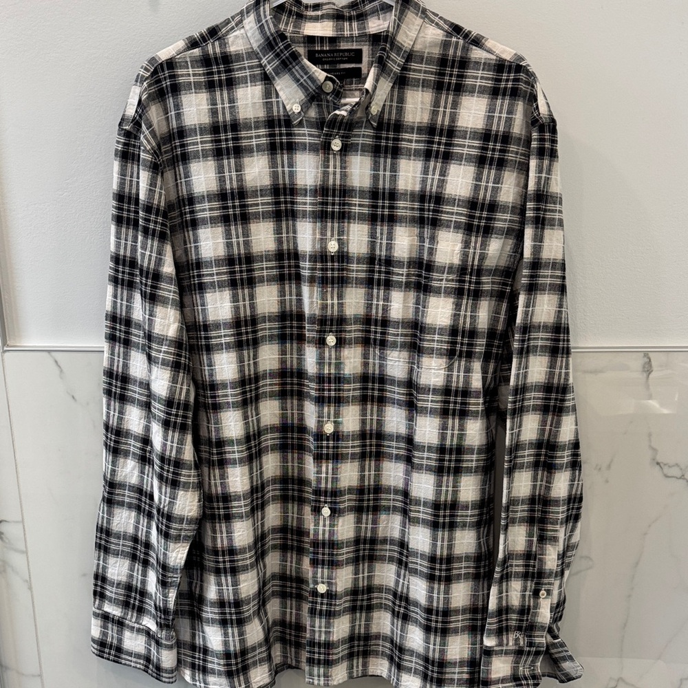 Banana Republic White Checkered Men’s Shirt